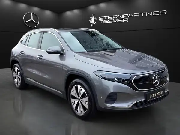 MERCEDES-BENZ EQA 250+ (19/19)