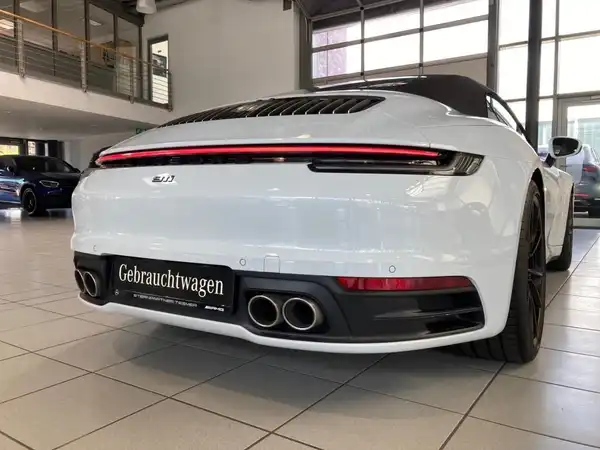 PORSCHE 911 CARRERA 4 S (11/20)