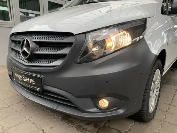 MERCEDES-BENZ VITO 116 CDI 4M (2/20)