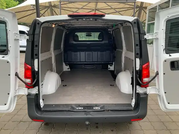 MERCEDES-BENZ VITO 116 CDI 4M (9/20)