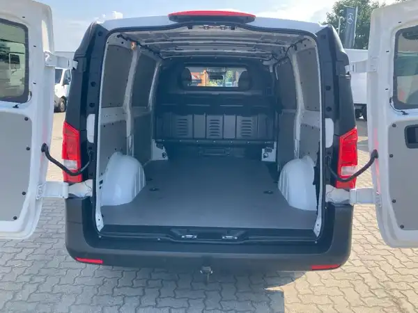 MERCEDES-BENZ VITO 116 CDI KASTEN LANG (9/19)