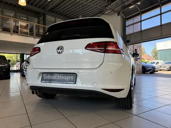 VW GOLF VII (10/19)