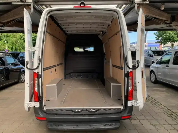 MERCEDES-BENZ SPRINTER 317 CDI (9/20)