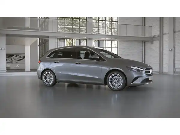 MERCEDES-BENZ B 220 D (3/9)