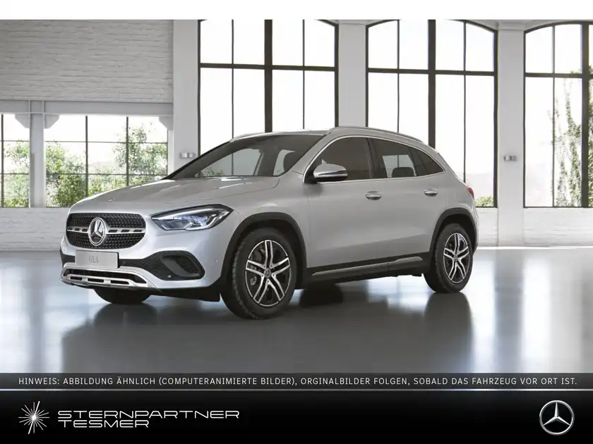 MERCEDES-BENZ GLA 200 D (1/9)