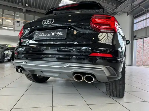 AUDI SQ2 (11/20)