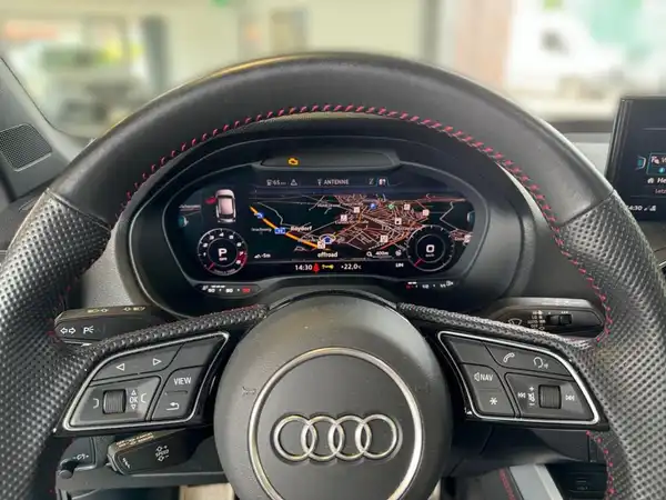 AUDI SQ2 (7/20)